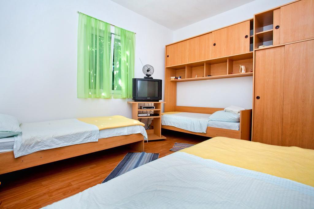 Apartments Flora Σπλιτ Εξωτερικό φωτογραφία